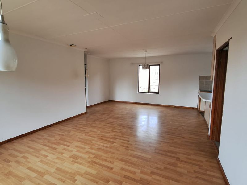 FOR SALE: Charming Home in the Ever Popular Palinggat Oord – Stilbaai West - Photo 3