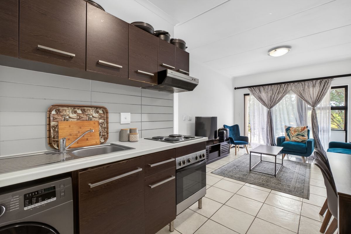 Modern 2 Bed, 1 Bath Unit for Sale in Noordhang - Photo 5