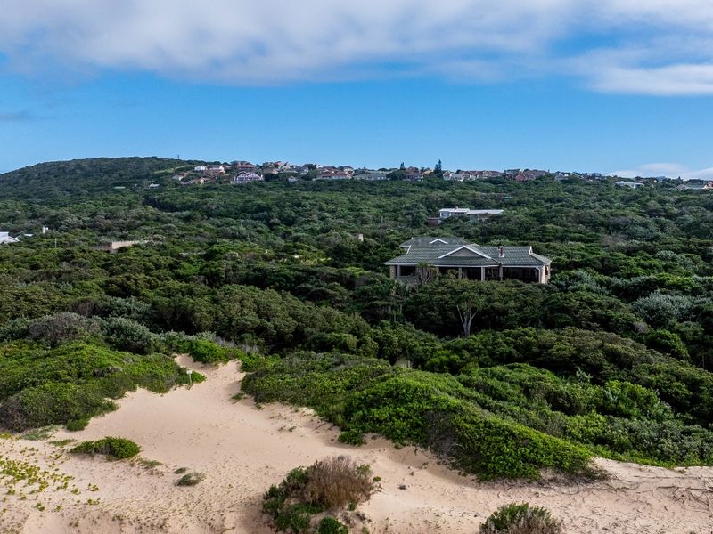 Where Coastal Wilderness Meets Private Beachfront Living in Port Alfred - Photo 4