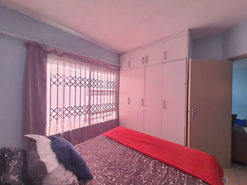 Modern Convenience in a Prime Location - Photo 7