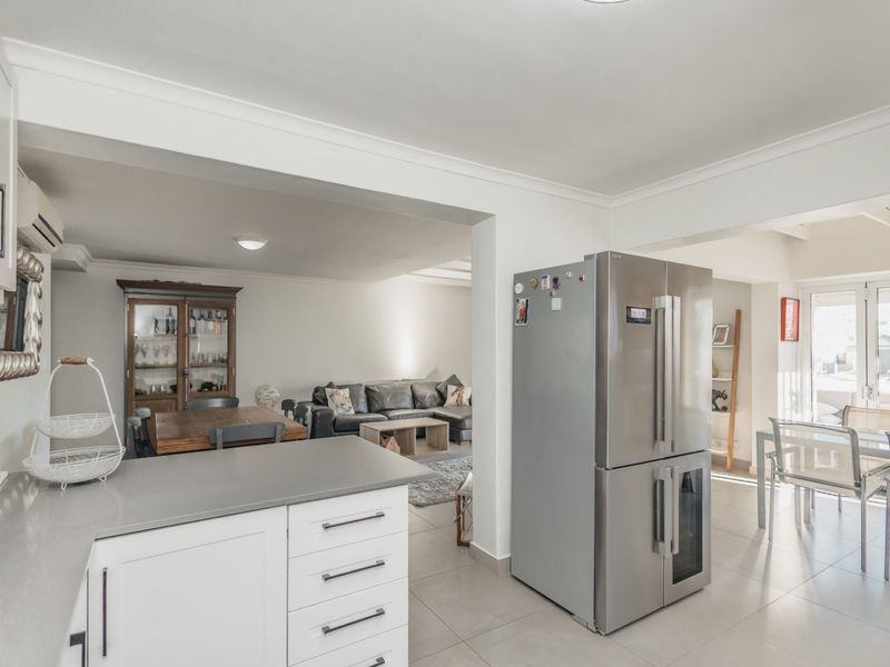 Welcome to a slice of paradise nestled in the heart of Avalon Estate! - Photo 8