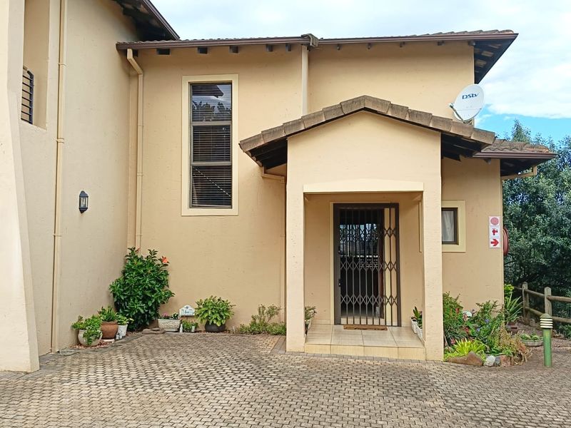 Stunning 3-bedroom duplex in Seaward Estates, Ballito—your dream home awaits! Don't miss out! - Photo 2