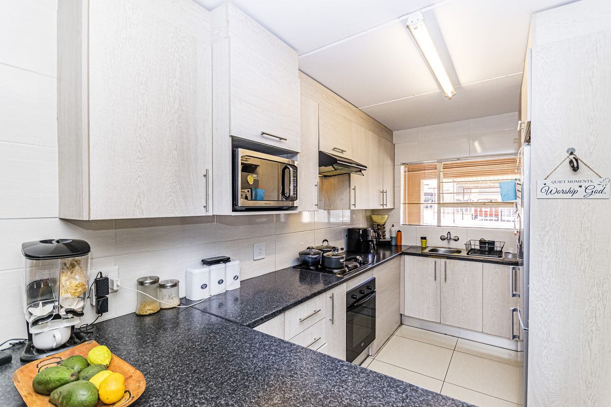 Very Beautiful Ground Floor Apartment – Perfect Location - Photo 2