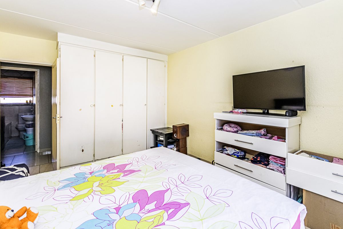 Very Beautiful Ground Floor Apartment – Perfect Location - Photo 5