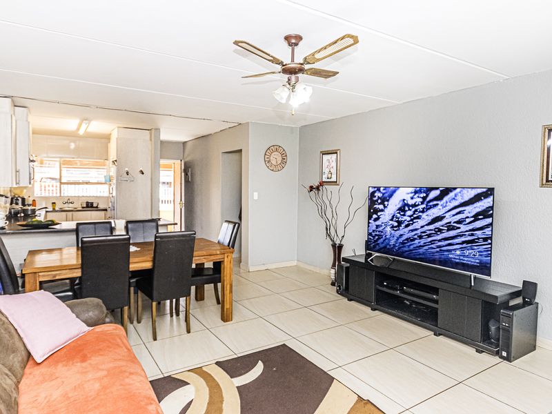 Very Beautiful Ground Floor Apartment – Perfect Location - Photo 10