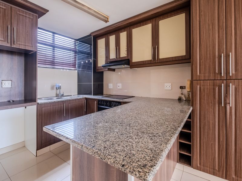 Apartment For Sale In Durban North - Photo 5