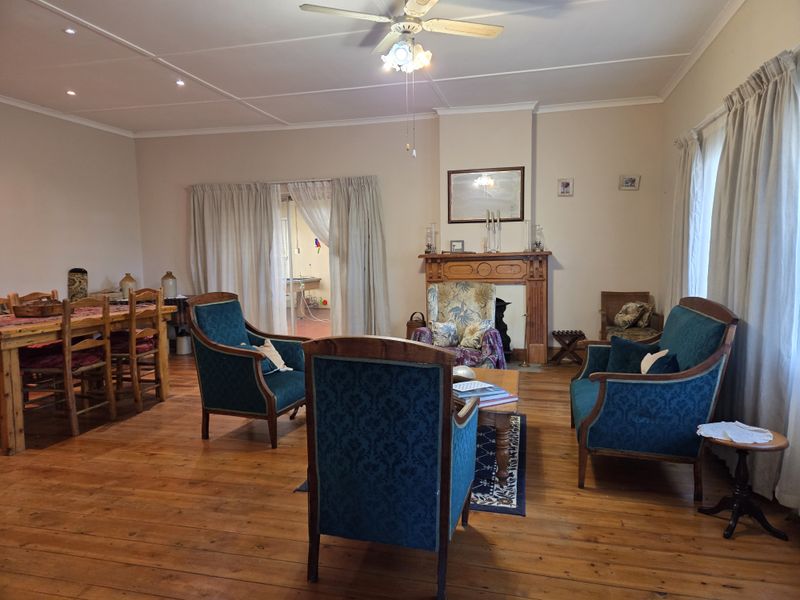 Exceptionally Spacious 3-Bedroom Family Home on a Large Corner Plot - Photo 10