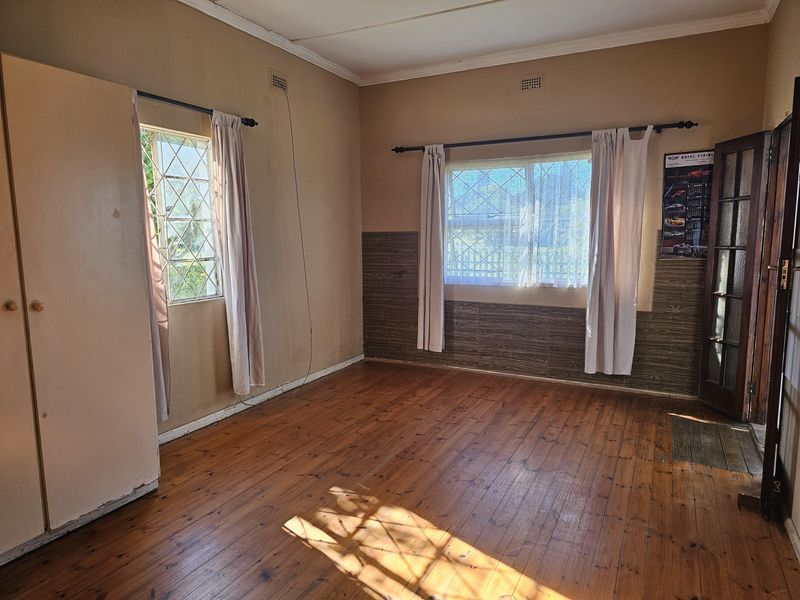 Cambridge West - Spacious Family Home Calling a Loving Family - Photo 8