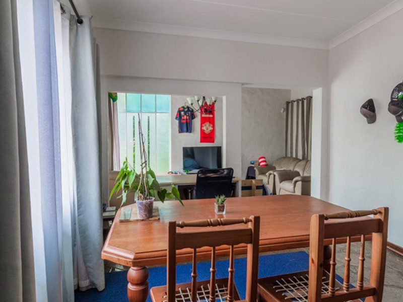 3 Bedroom 2 Bathroom House –  Great Space @ 199 sqm - Murrayfield! - Photo 7