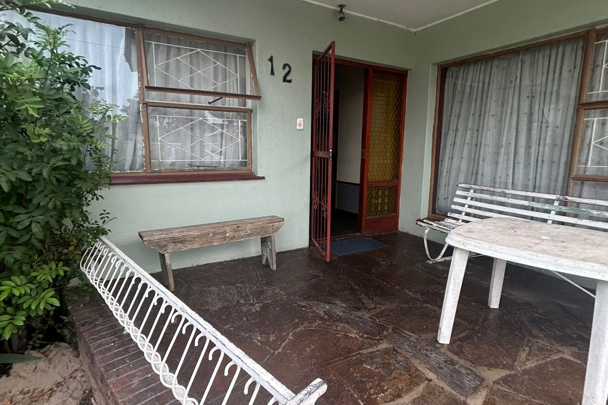Spacious family home or investment opportunity in Rustdal - Photo 4