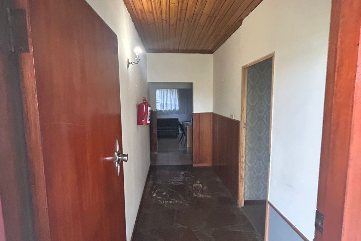 Spacious family home or investment opportunity in Rustdal - Photo 5