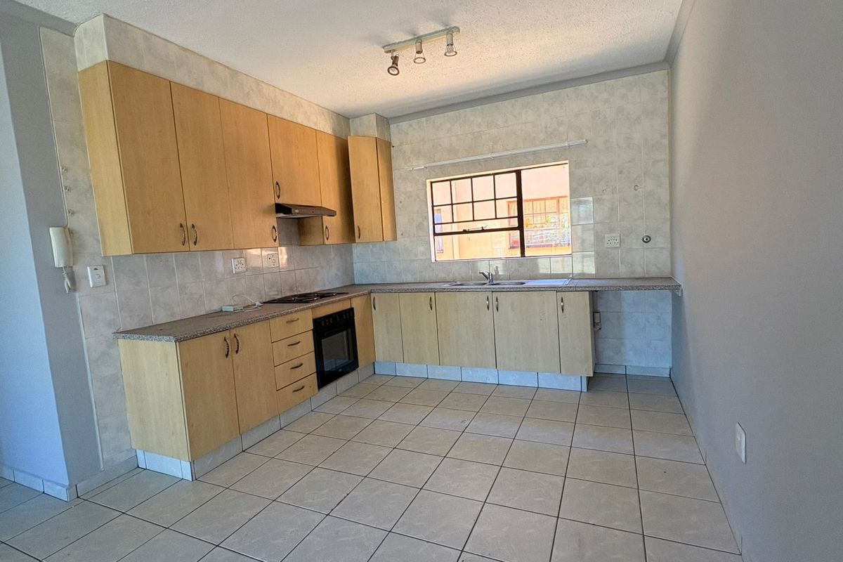 Flat Rental Monthly In Newcastle - Photo 3