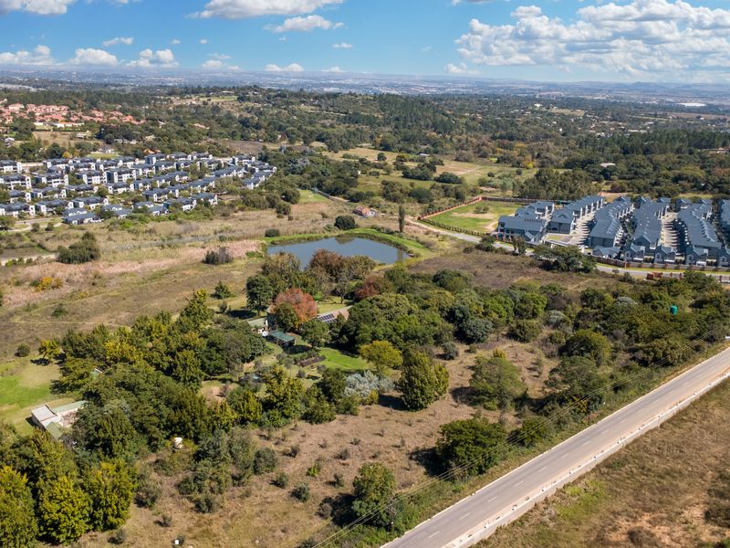 Starting to bid from R13 500 000.00 !!! Live Online Auction! Non-Distressed Auction - Photo 7