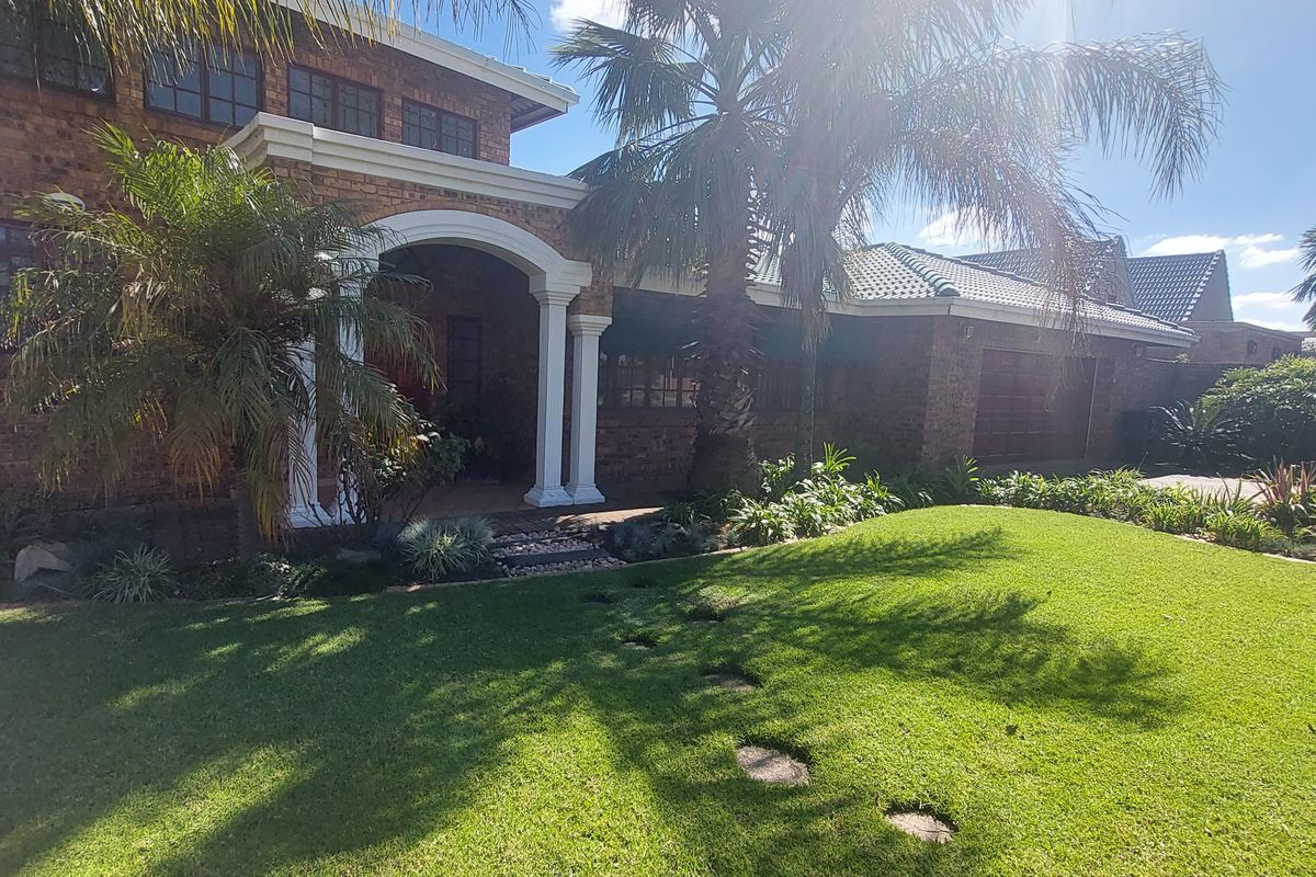 Live the Luxury! - Photo 3