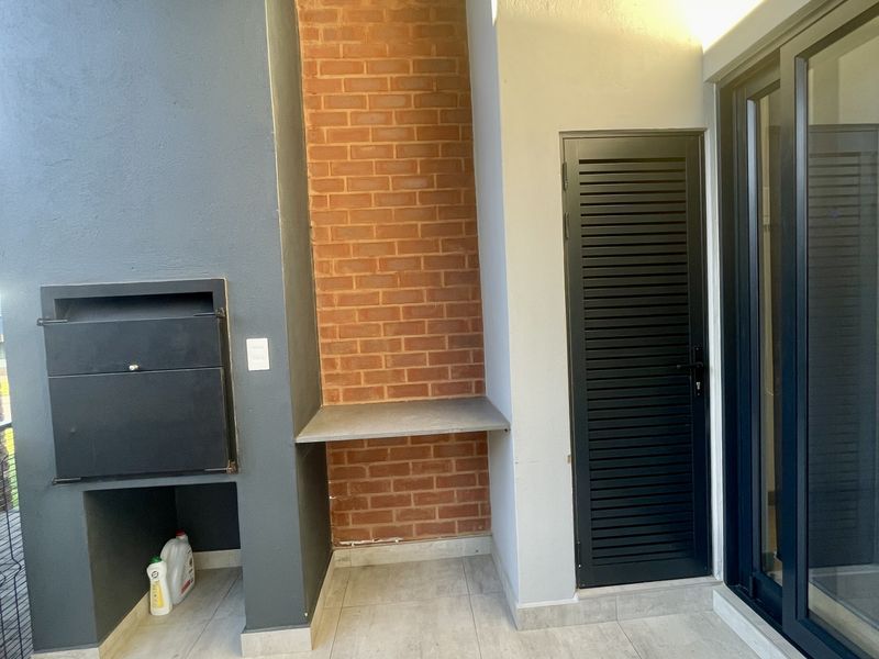 Modern 3-Bedroom Home in a Secure Estate – Baltimore - Photo 10