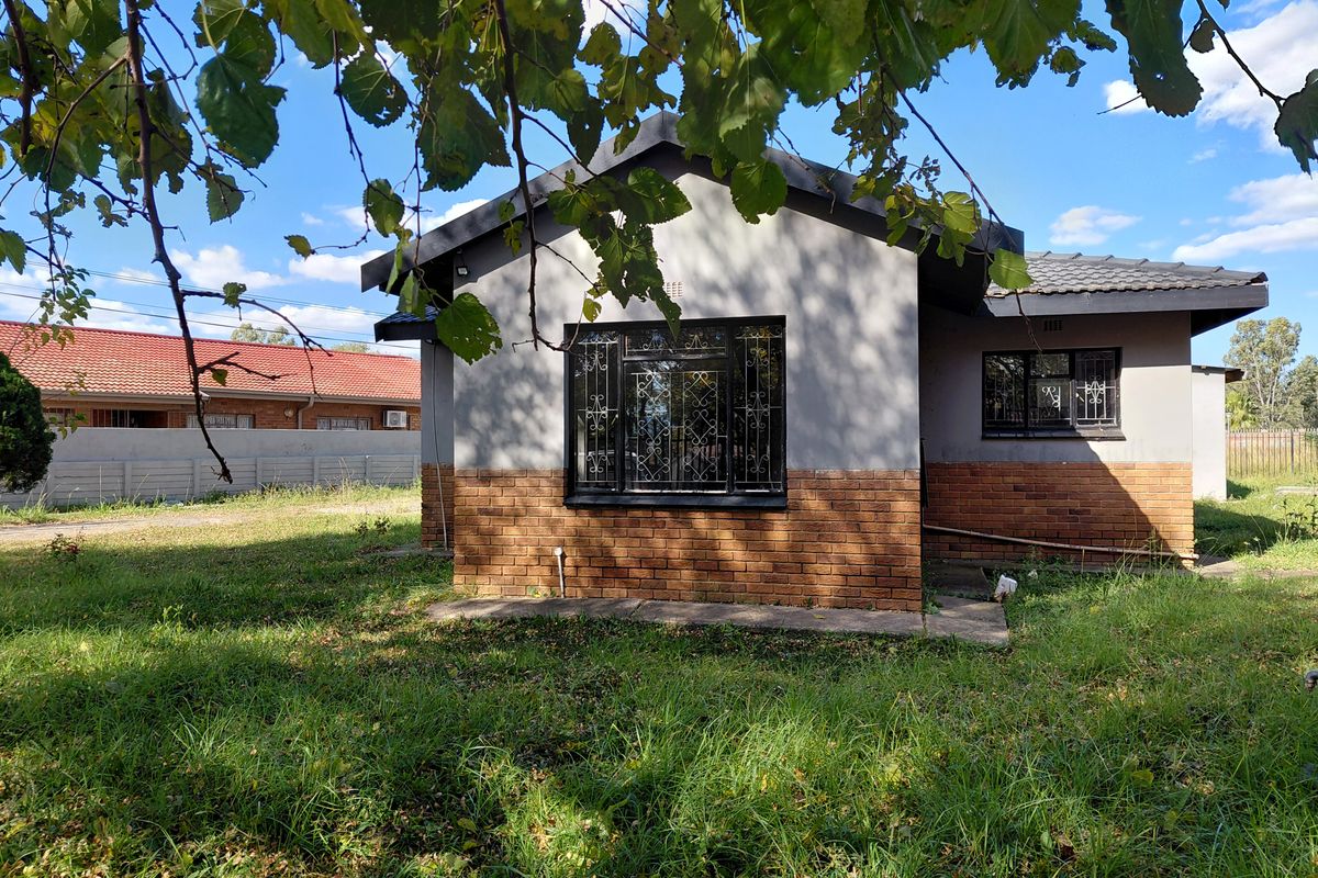 Attention builders and Investors!! - Photo 2