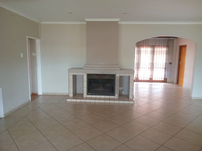 Bellevue - House To Let - Photo 5