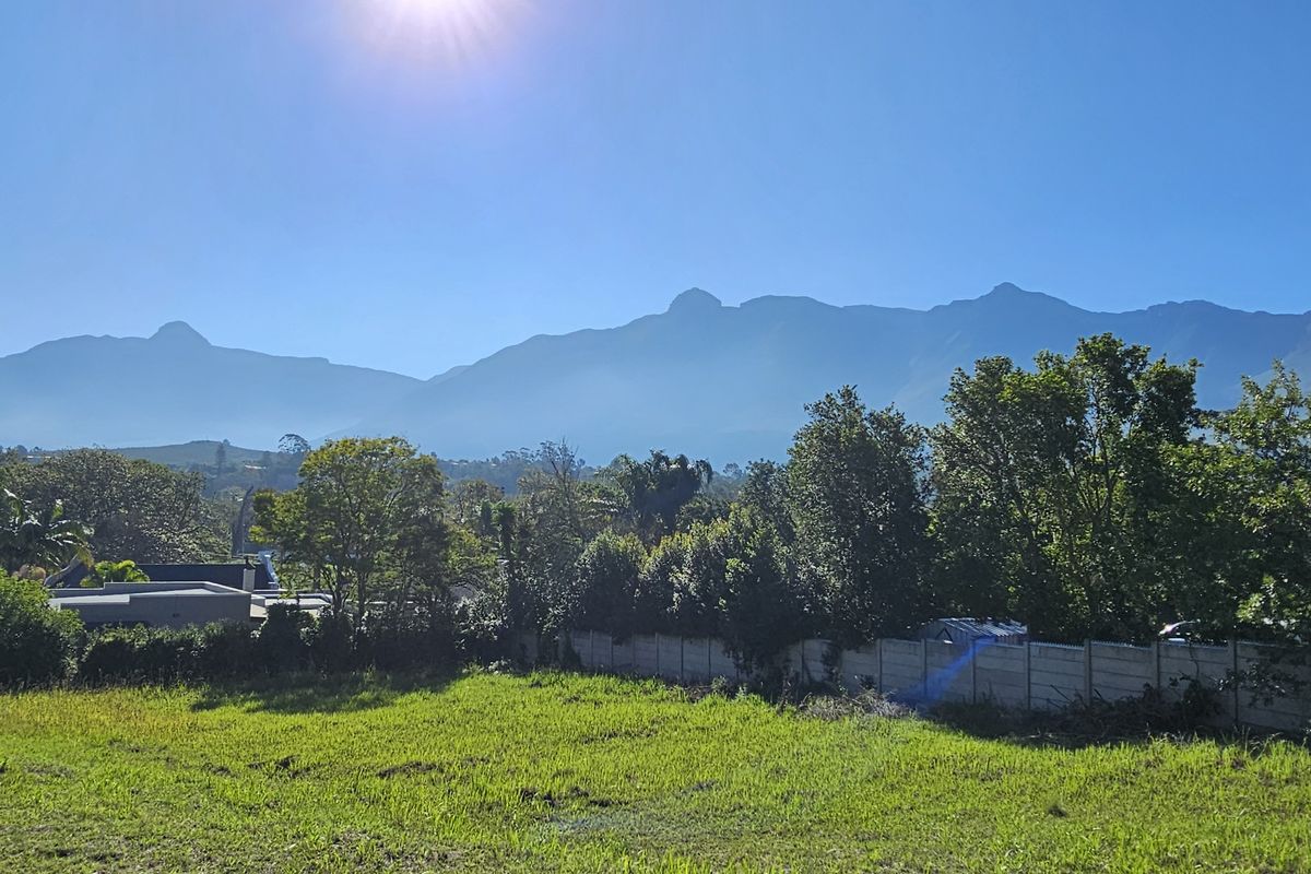 Build Your Dream Home on 2,140m2 with Panoramic Mountain Views - Photo 3