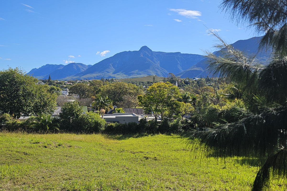 Build Your Dream Home on 2,140m2 with Panoramic Mountain Views - Photo 2