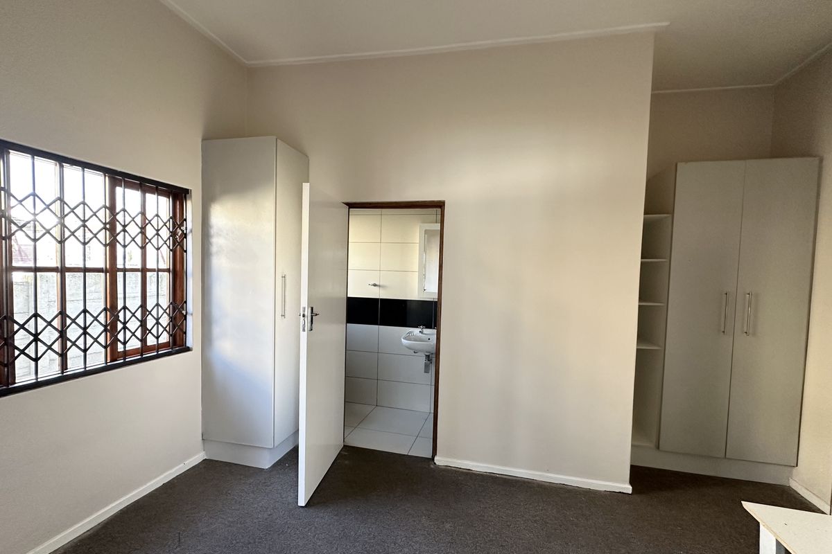 Large 14 Bedroom Income-Earning Opportunity For Sale With N2 Visibility! - Photo 4