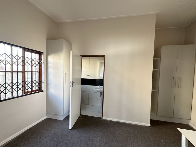 Large 14 Bedroom Income-Earning Opportunity For Sale With N2 Visibility! - Photo 4