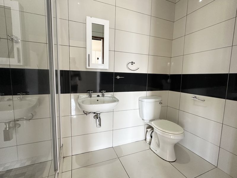 Large 14 Bedroom Income-Earning Opportunity For Sale With N2 Visibility! - Photo 7