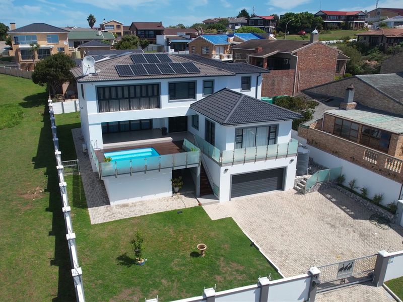 Refined Coastal Elegance in a Prime Jeffreys Bay Setting - Photo 1