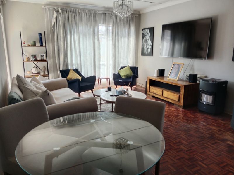 2 Bedroom 1 Bathroom Alberton North - Photo 1