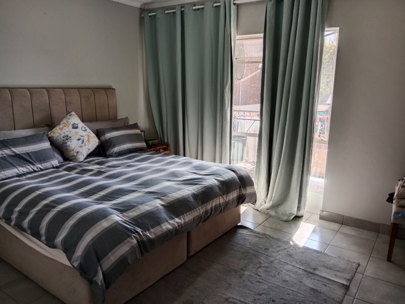 2 Bedroom 1 Bathroom Alberton North - Photo 9