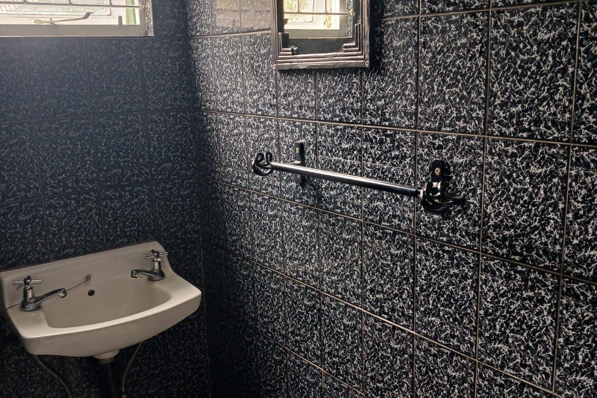Studio Cottage in a shared property - Photo 4
