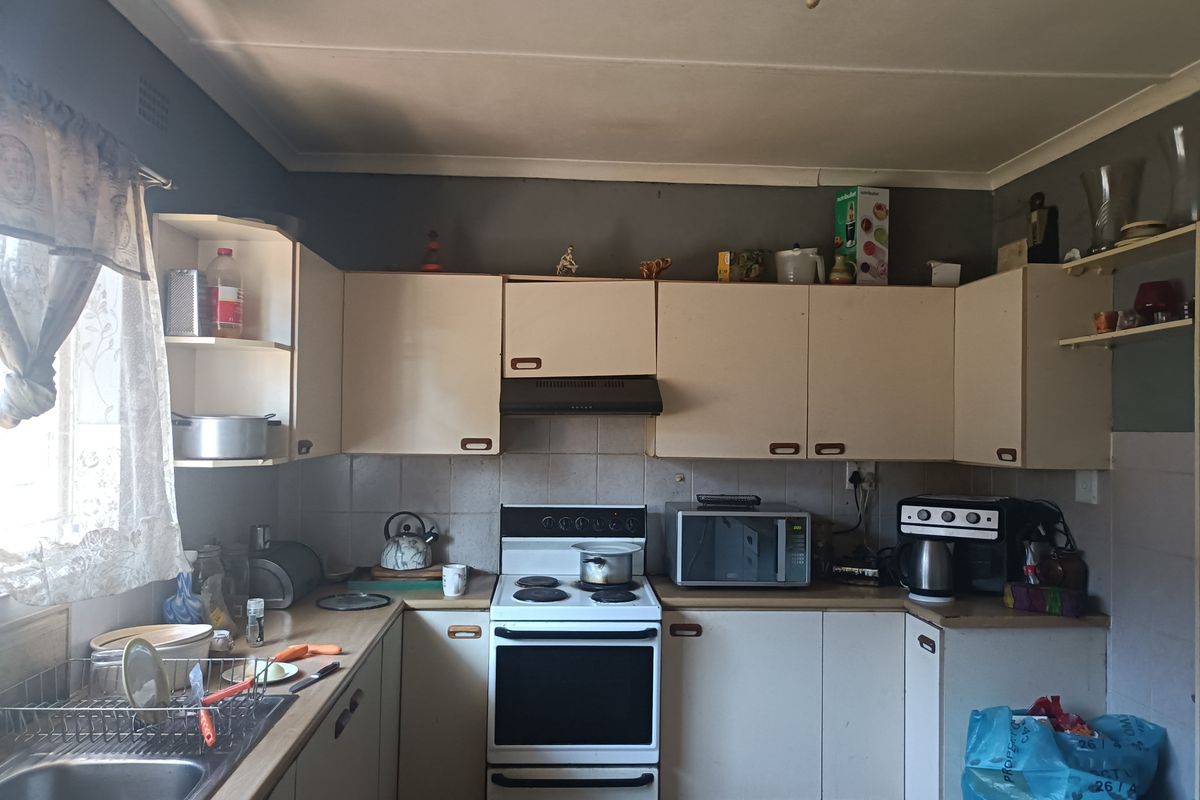 Great Investment Opportunity – Multi-Unit Income Generating Property - Photo 4