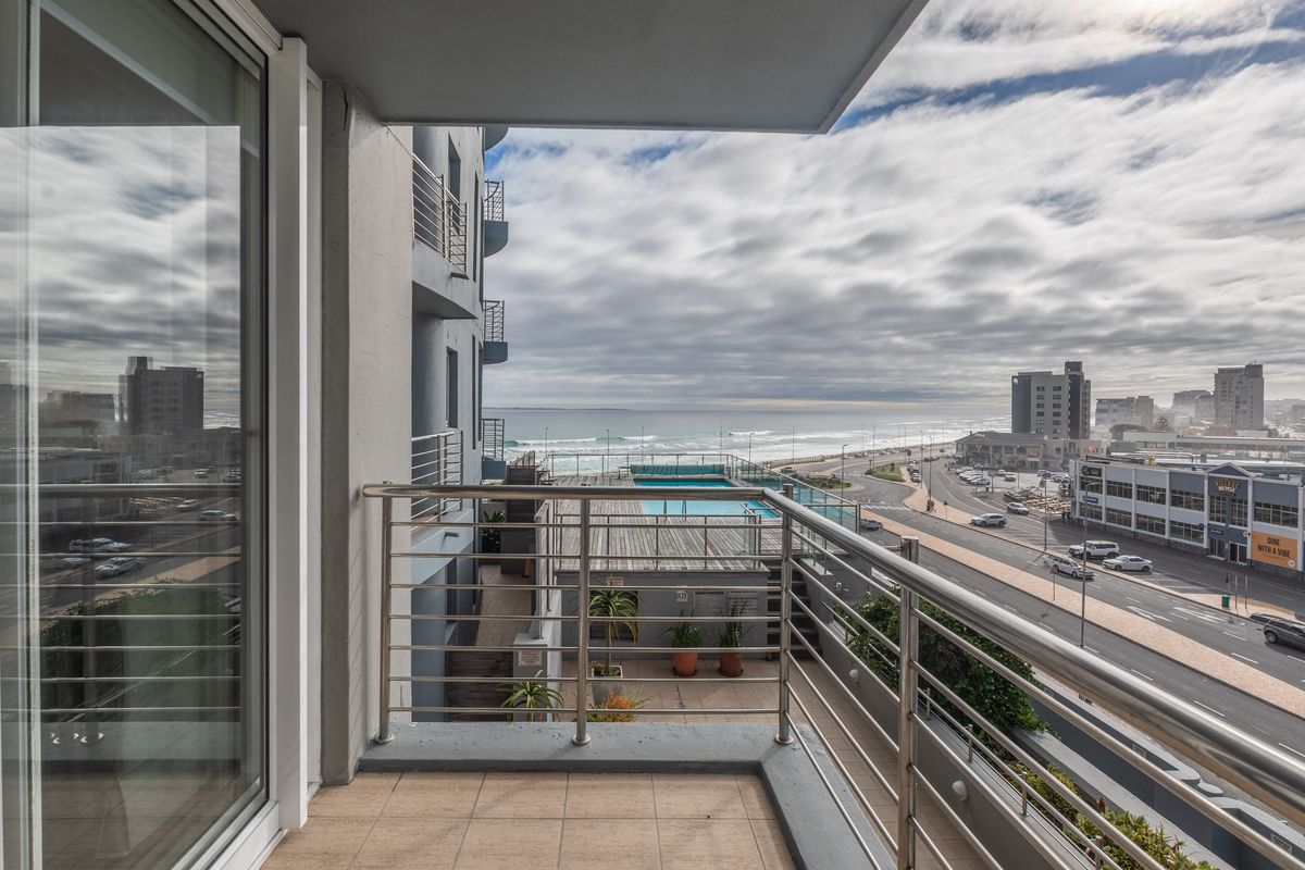 Beachfront Living in the Heart of Bloubergstrand - Photo 3