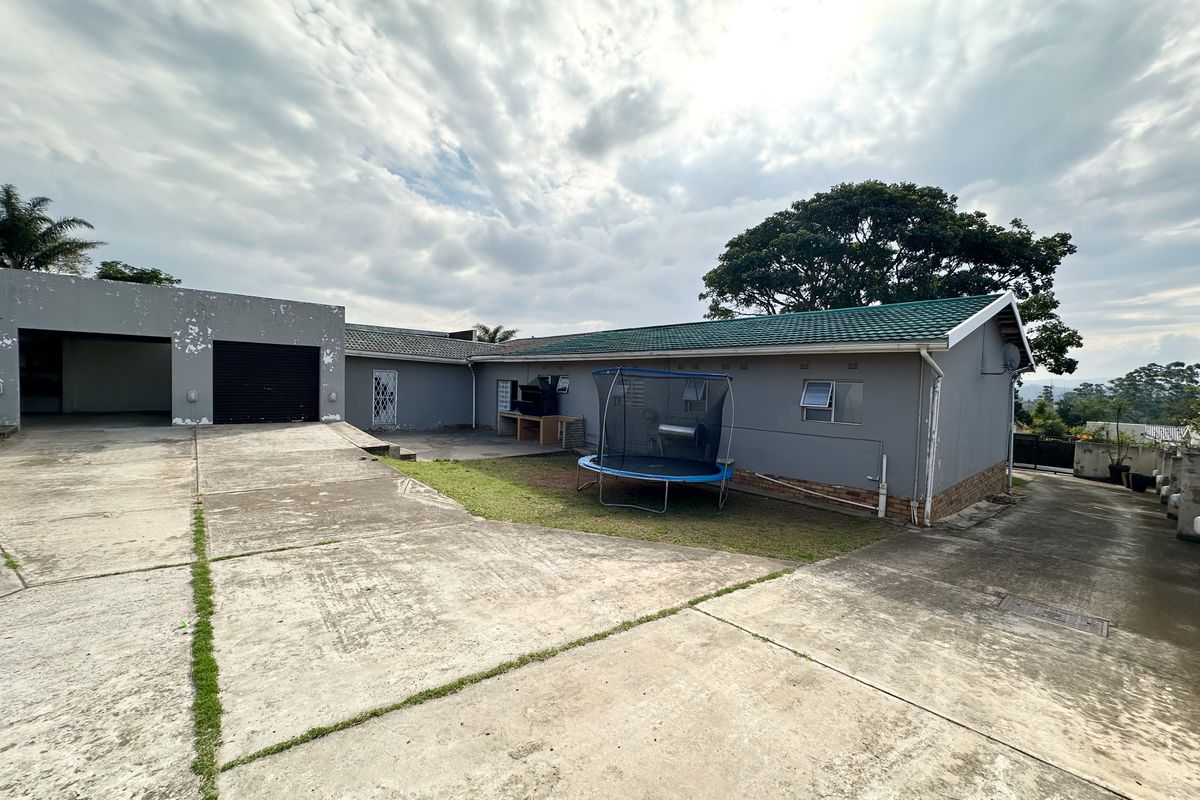 Live The Lifestyle, Love The Address - Your Next Chapter Starts Here! - Photo 2