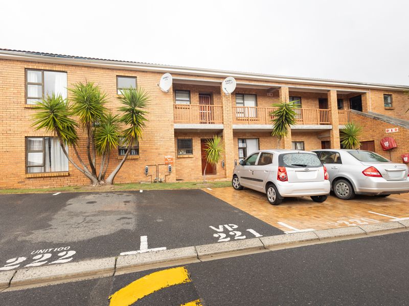Stunning 2-bedroom apartment for sale in Sonstraal Heights, Durbanville – perfect for modern living - Photo 2