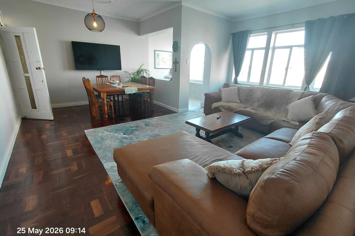 Modern 3 Bedroom Apartment with Sea Views in Molsonder, Summerstrand - Photo 4