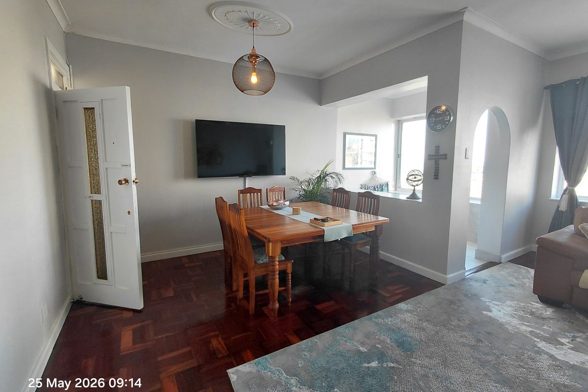 Modern 3 Bedroom Apartment with Sea Views in Molsonder, Summerstrand - Photo 2