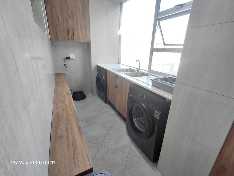 Modern 3 Bedroom Apartment with Sea Views in Molsonder, Summerstrand - Photo 10