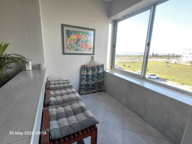 Modern 3 Bedroom Apartment with Sea Views in Molsonder, Summerstrand - Photo 7