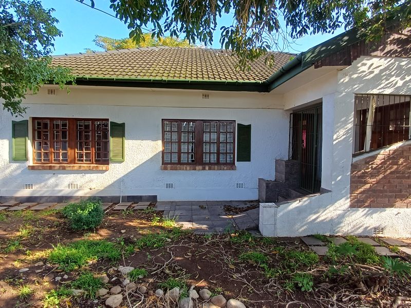 House for Sale in Despatch Central - Photo 2