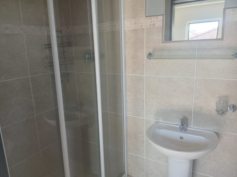 Stylish, Secure & Designed for Easy Living - Photo 9