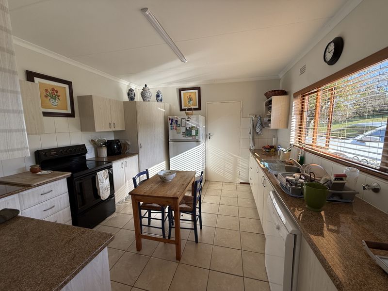 An absolute winner in the Game Estate of Amber Valley - Photo 3