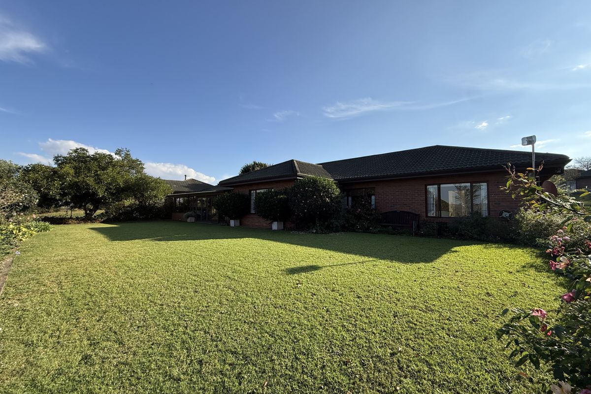 An absolute winner in the Game Estate of Amber Valley - Photo 2