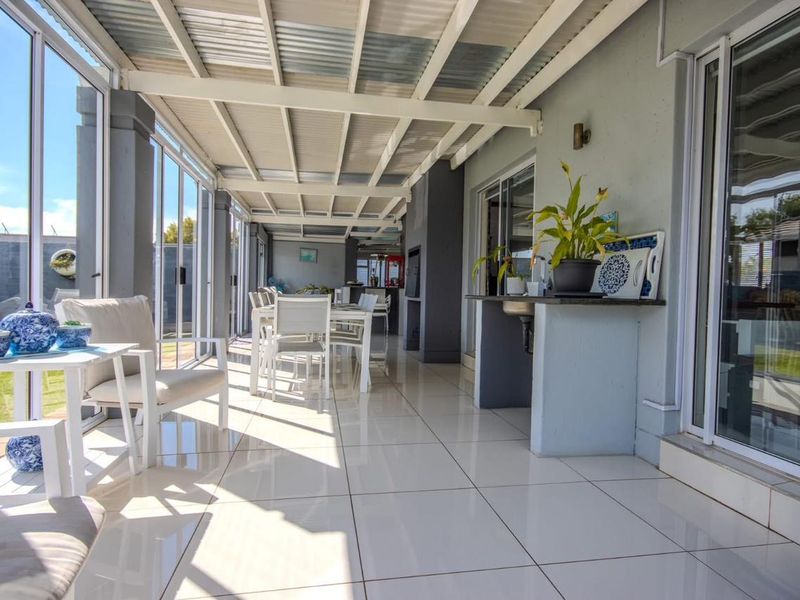Stunning family home in Vaal Marina.Vaal Dam - Photo 7