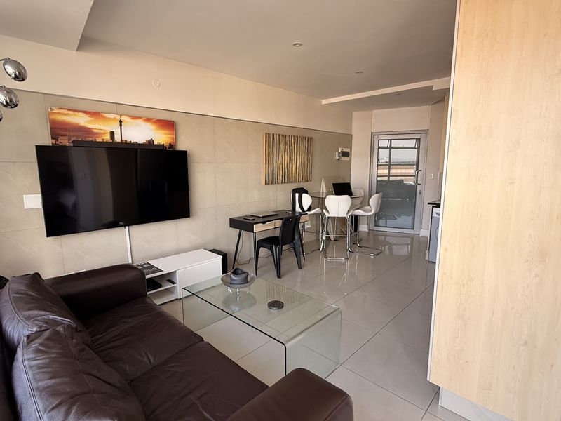 Experience Prime Sandton Living from the 8th Floor - Photo 1