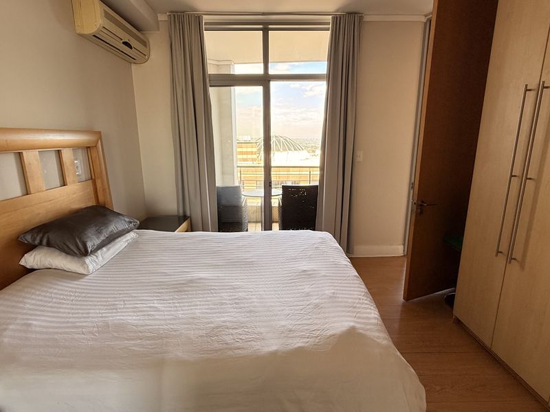 Experience Prime Sandton Living from the 8th Floor - Photo 9