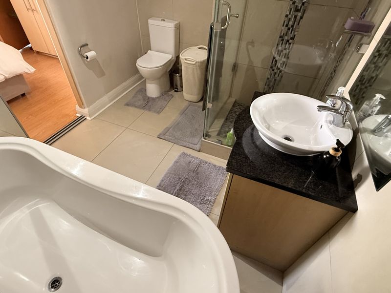 Experience Prime Sandton Living from the 8th Floor - Photo 6