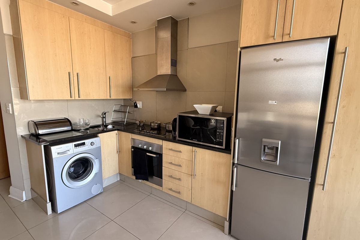 Experience Prime Sandton Living from the 8th Floor - Photo 3