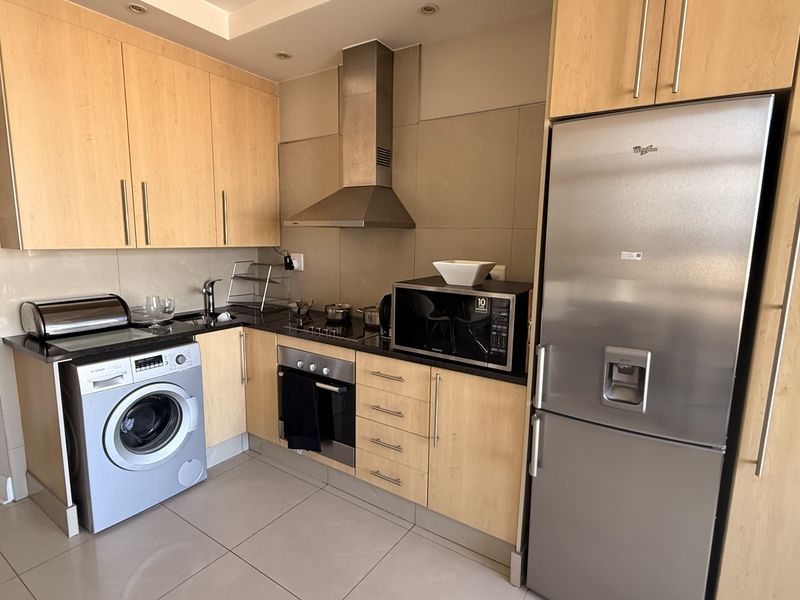 Experience Prime Sandton Living from the 8th Floor - Photo 3