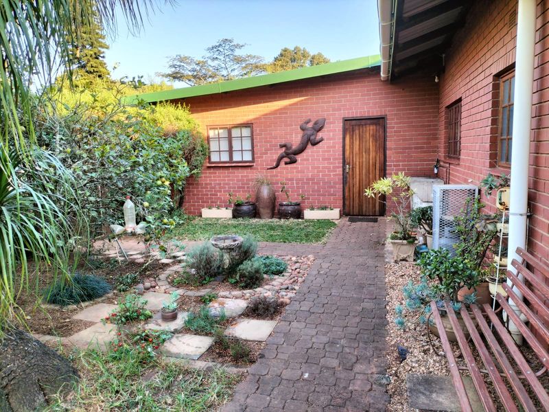 Peaceful Country Living - Photo 4