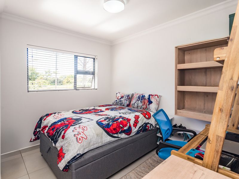 Modern Family Living in the Heart of Jackal Creek Golf Estate - Photo 8